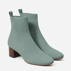 Everlane: The Glove Boot